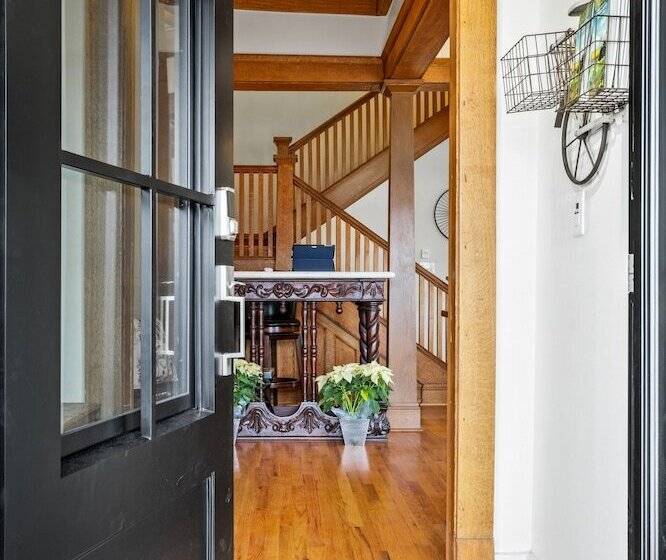 مبيت وإفطار Bespoke Inn Flagstaff