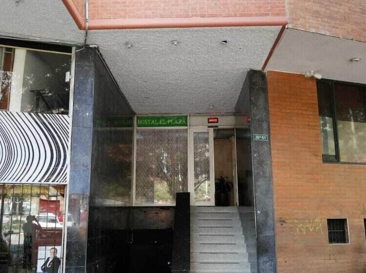 Hostal El Plaza