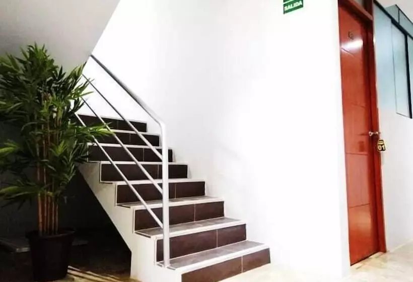 Hostal Seven