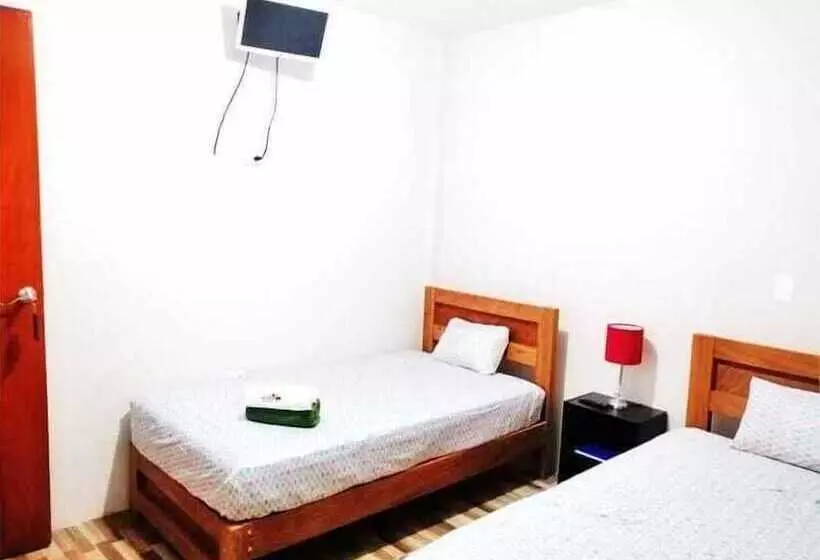 Hostal Seven