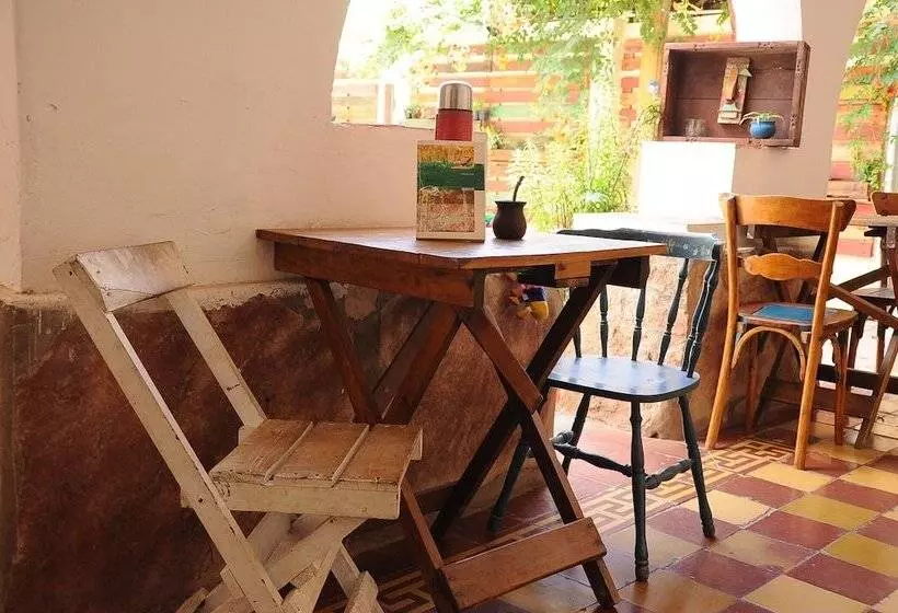 Hostel Jaracanda