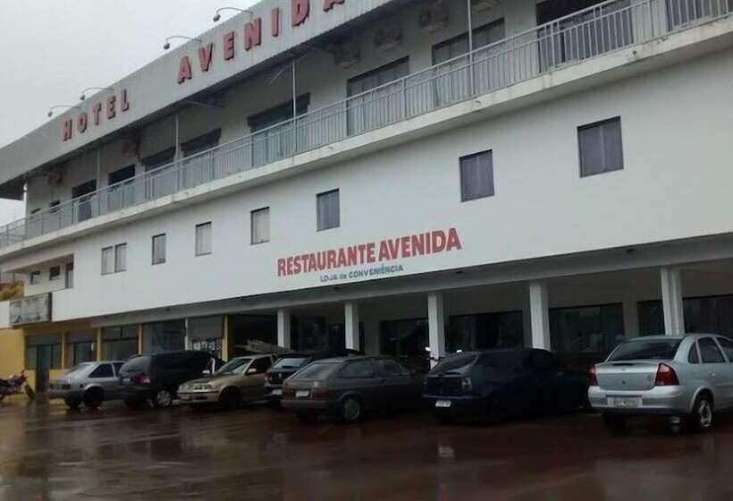 Отель Avenida