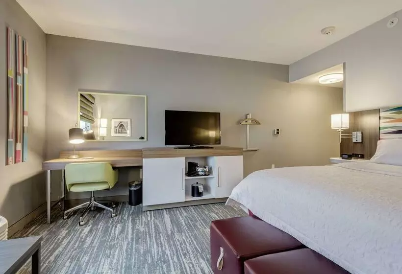 ホテル Hampton Inn
