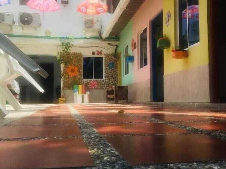 ホテル House Marfito Airport