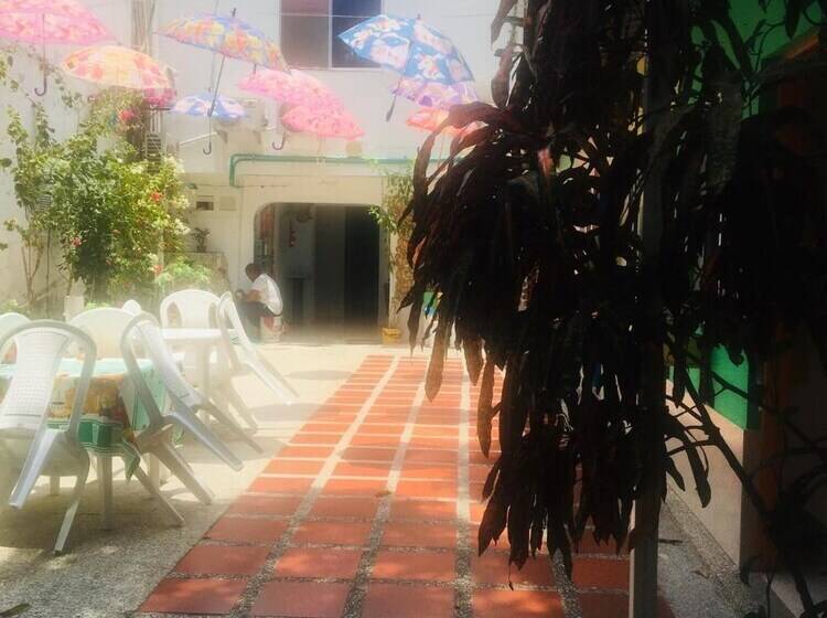 ホテル House Marfito Airport