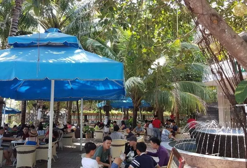 هتل Nhat Minh