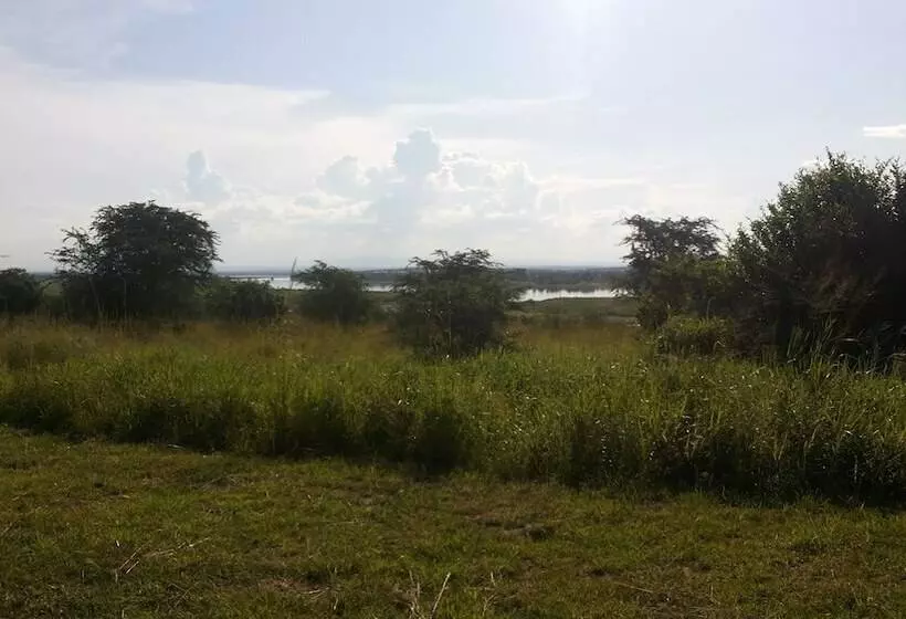 هتل Parkside Safari Lodge