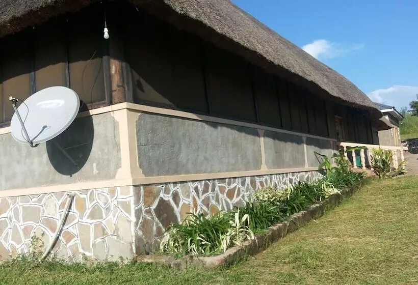 هتل Parkside Safari Lodge