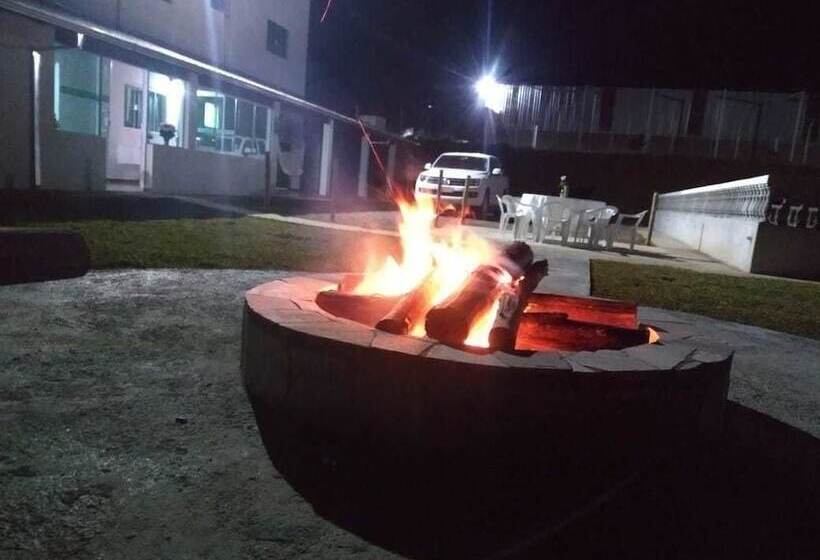 Otel Pousada Das Flores