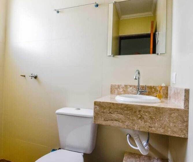 Otel Pousada Das Flores