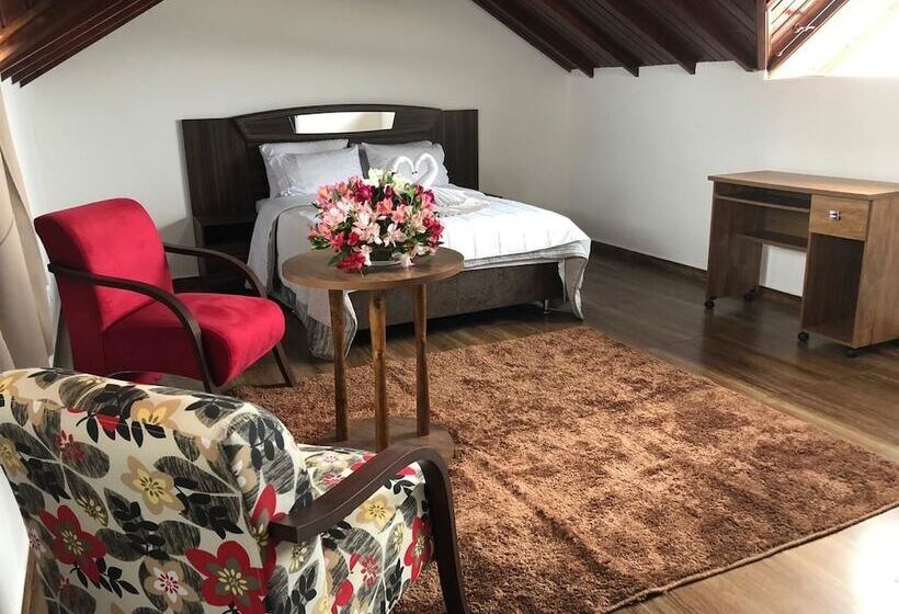 Otel Pousada Das Flores