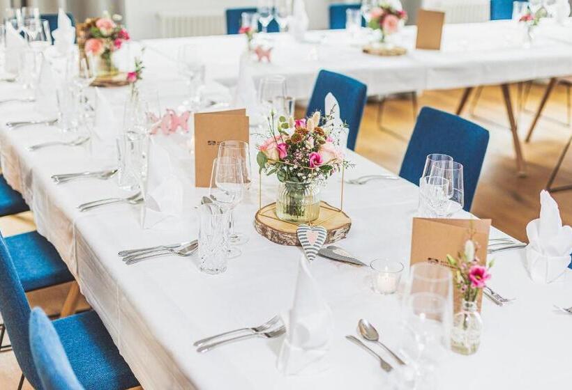 בית מלון כפרי & Restaurant Posthalterei