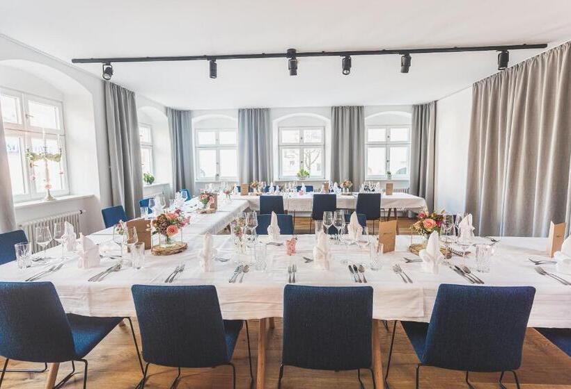 בית מלון כפרי & Restaurant Posthalterei