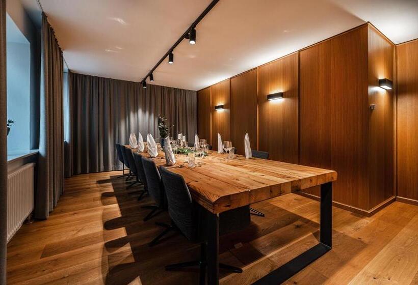 בית מלון כפרי & Restaurant Posthalterei