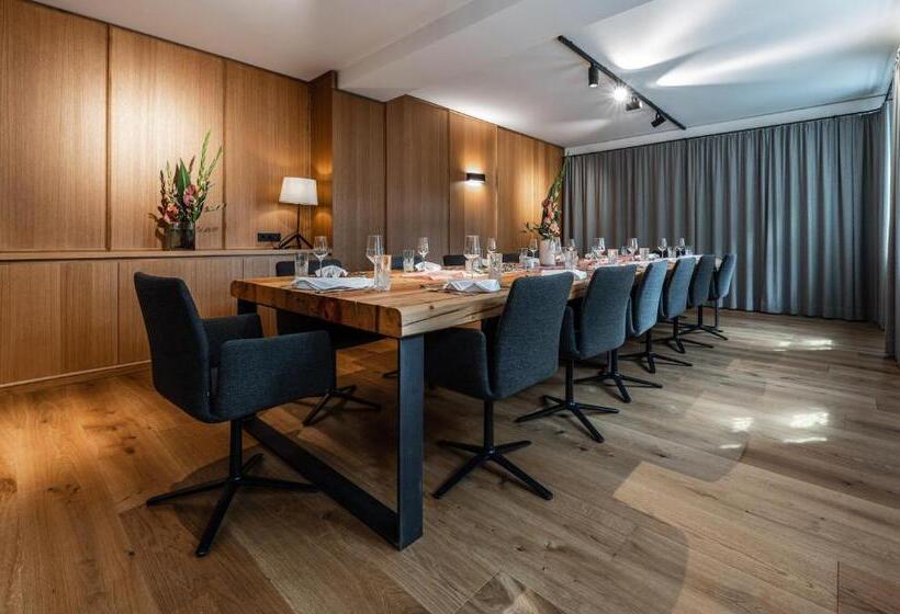 בית מלון כפרי & Restaurant Posthalterei