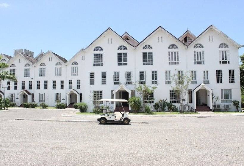 هتل Seacastles Apartments