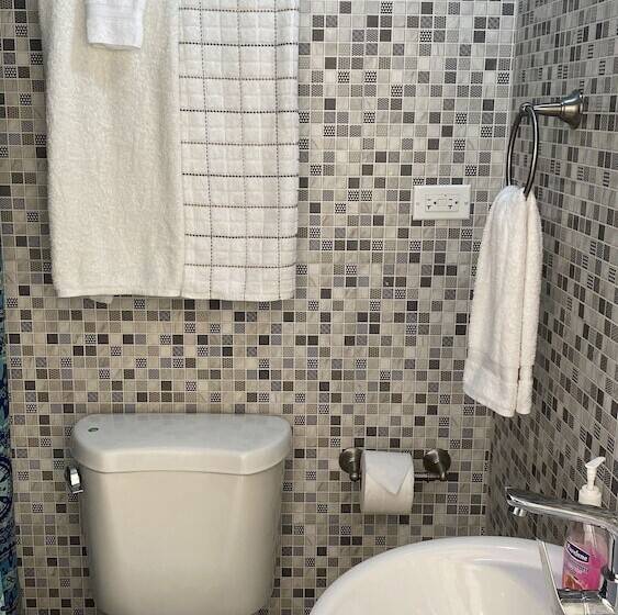 هتل Seacastles Apartments