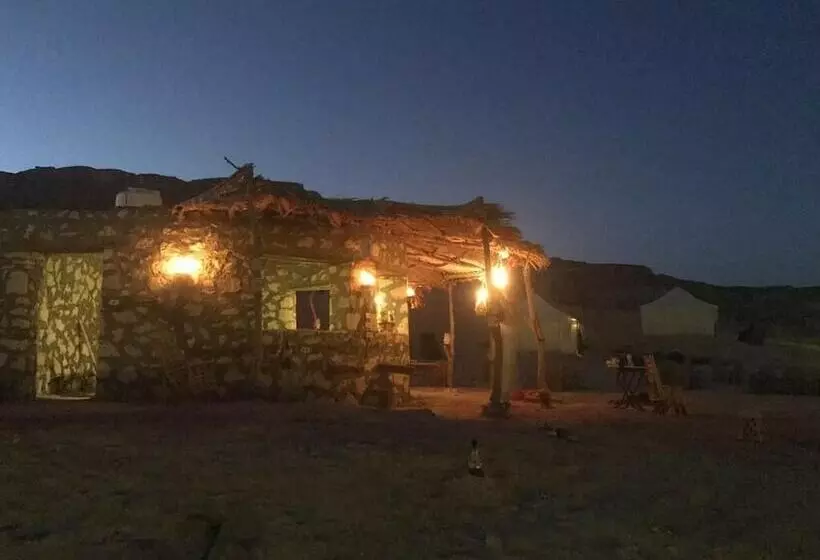 هتل Siwa Tonaroz