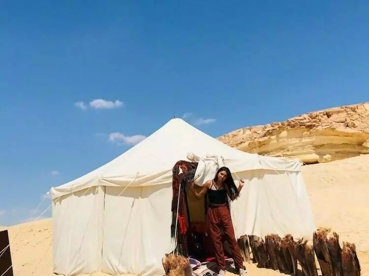 هتل Siwa Tonaroz