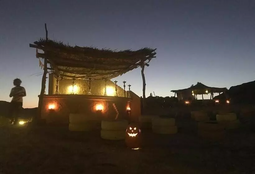 هتل Siwa Tonaroz