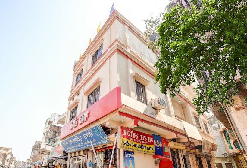 فندق Spot On 45291 Bharat Lodge