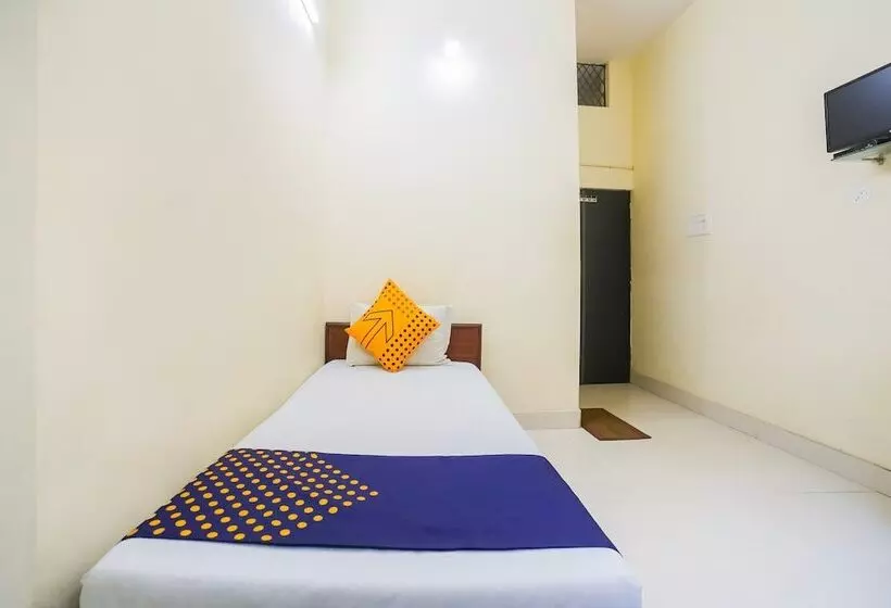 ホテル Spot On 45291 Bharat Lodge