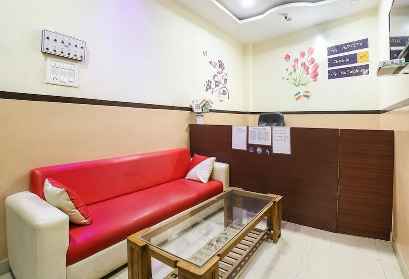 فندق Spot On 45291 Bharat Lodge