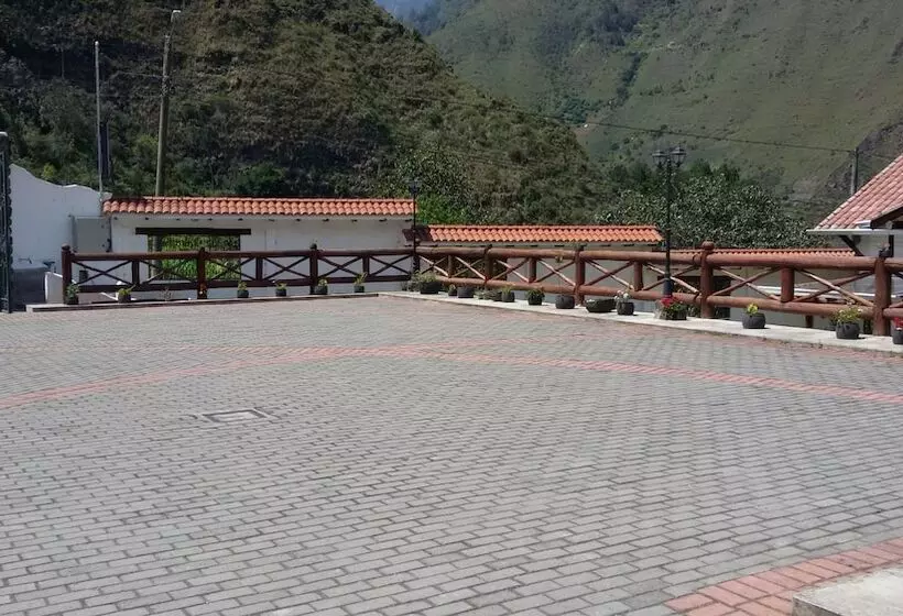 ホテル Ulba Hosteria