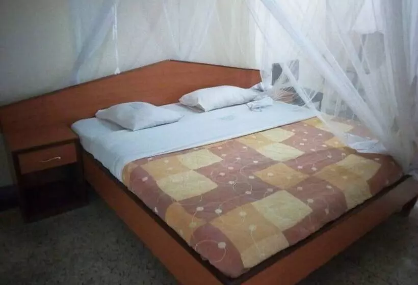 هتل Wambuku