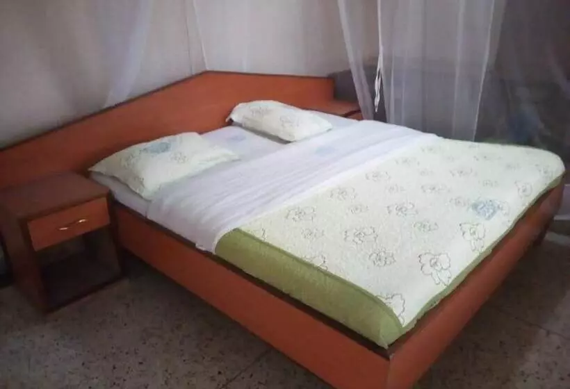 هتل Wambuku