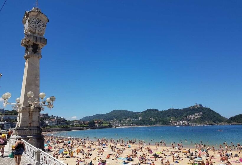 هتل Wecamp San Sebastian