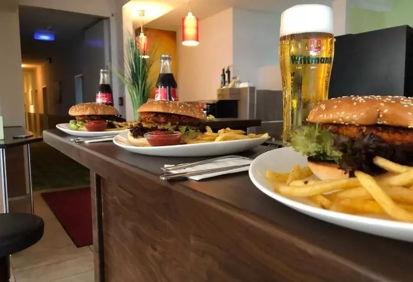 Ihs Hotels Sleep Inn   Landshut Altdorf