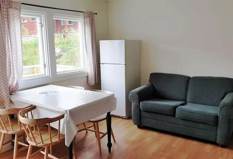 ペンション Hovstø