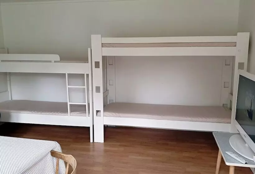 ペンション Hovstø