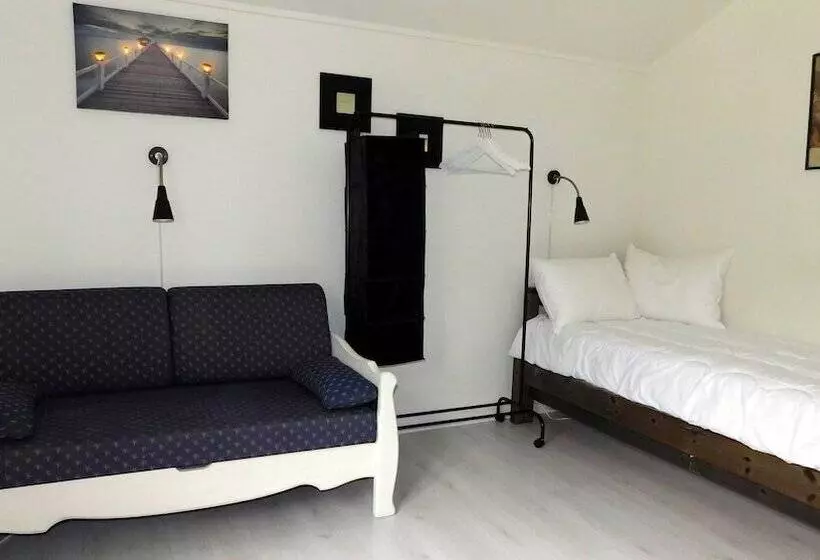 ペンション Hovstø