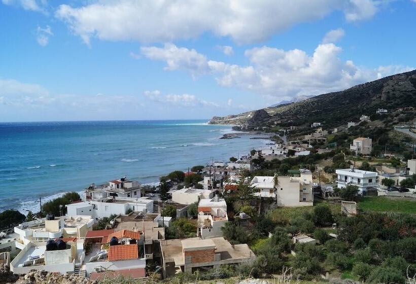 بنسيون Jason Rooms & Studios