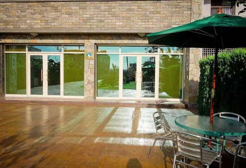 پانسیون Jia Feng Homestay