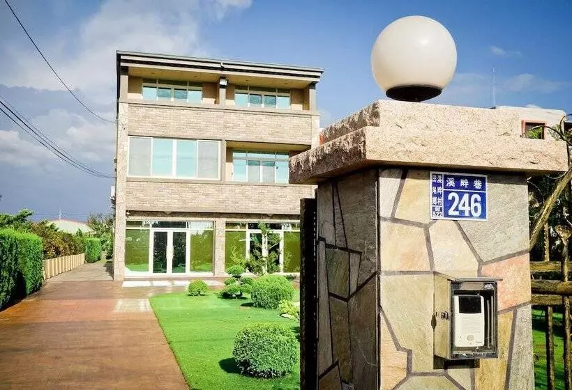 پانسیون Jia Feng Homestay