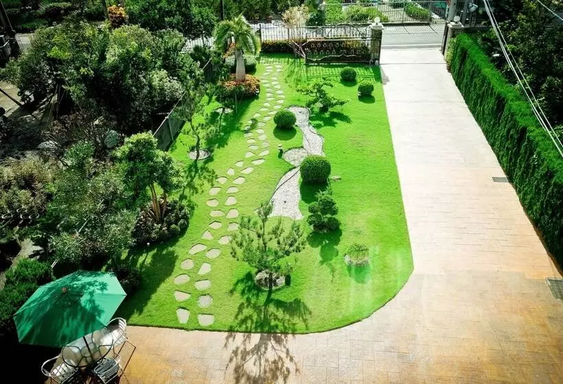 پانسیون Jia Feng Homestay