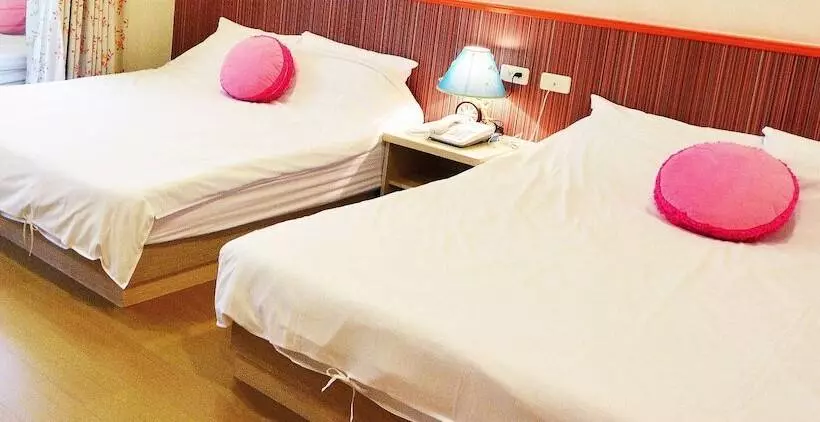 پانسیون Jia Feng Homestay