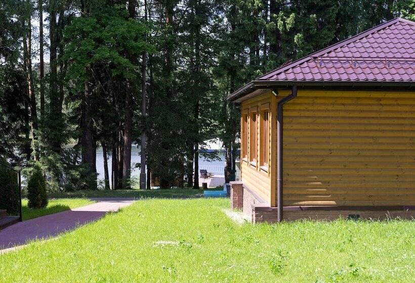 渡假胜地 Flora Park Country Club