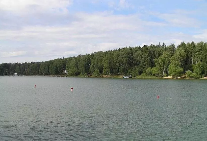 リゾートホテル Flora Park Country Club