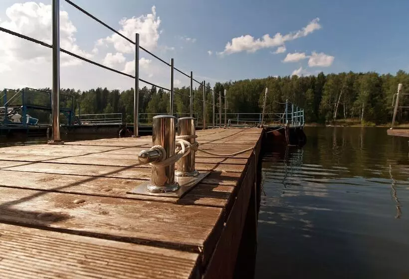 リゾートホテル Flora Park Country Club