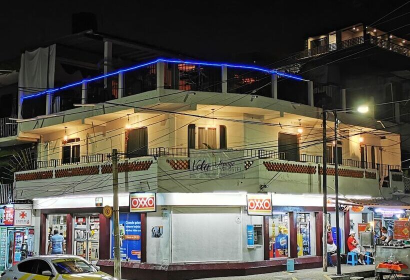 Vela Lounge & Hostel Pv Caters To Male