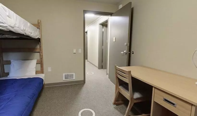 Vandrarhem Vancouver Island University Residences Campus Accommodation