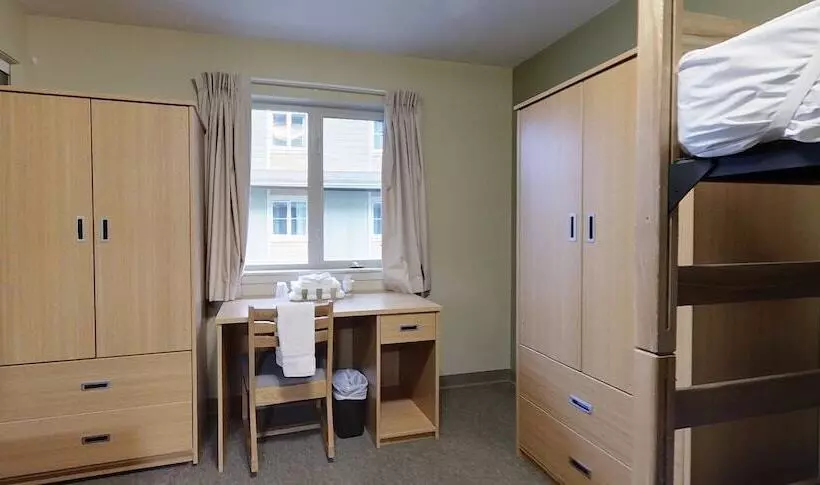 Vandrarhem Vancouver Island University Residences Campus Accommodation