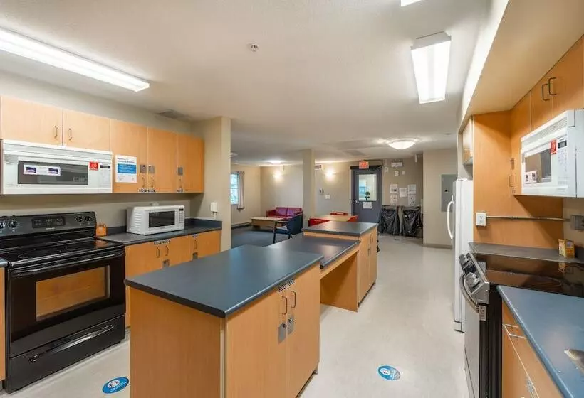Vandrarhem Vancouver Island University Residences Campus Accommodation