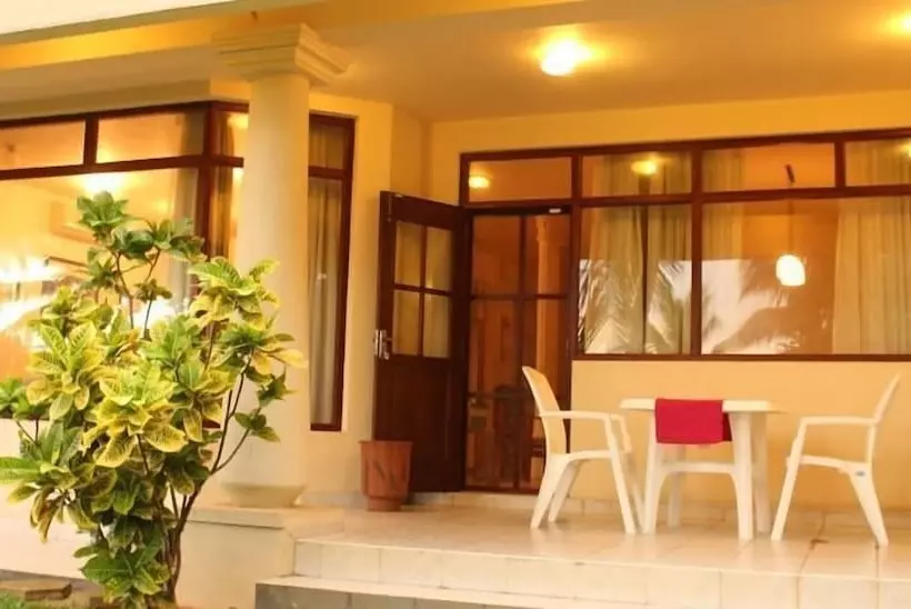 ベッドアンドブレックファースト Janishi Residencies