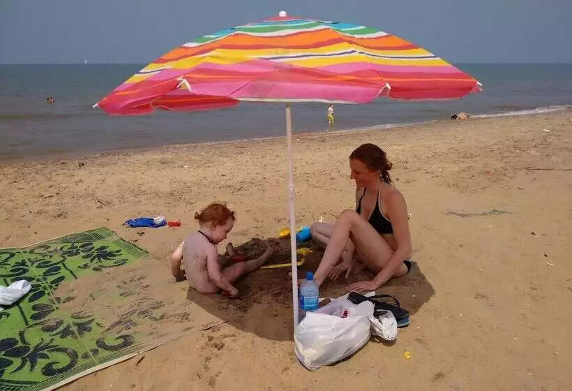 ベッドアンドブレックファースト Janishi Residencies