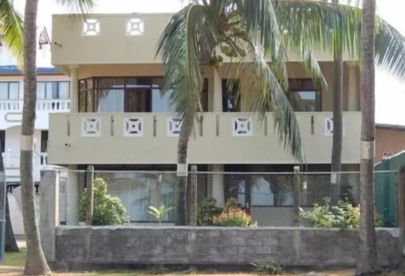 ベッドアンドブレックファースト Janishi Residencies